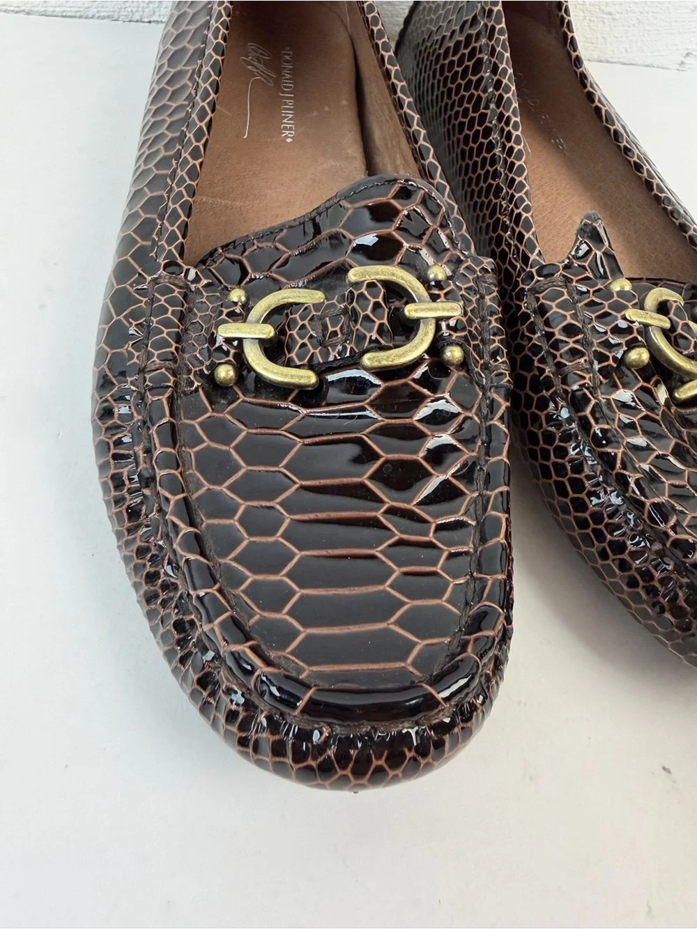 Donald J Pliner Viky Brown Croc Driving Loafers, 7.5